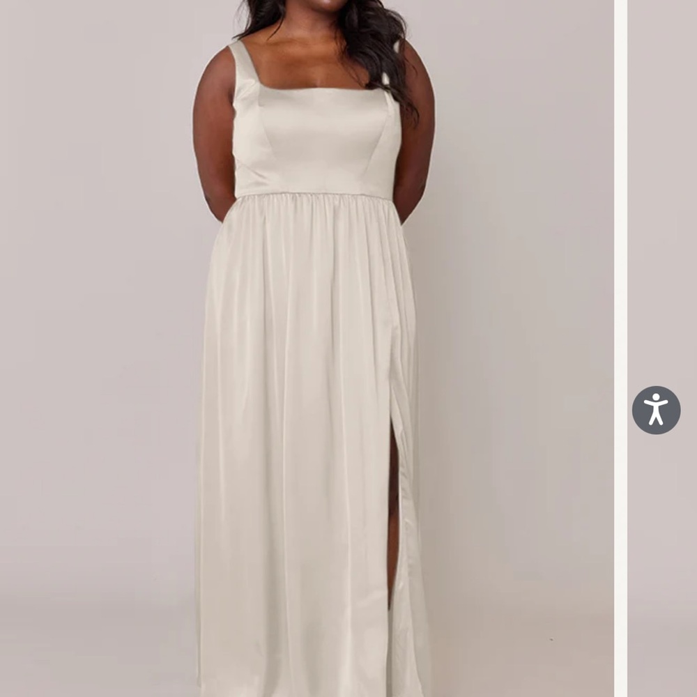 Revelry Dress- Whitney Satin in Soft Champagne - Picture 5 of 6